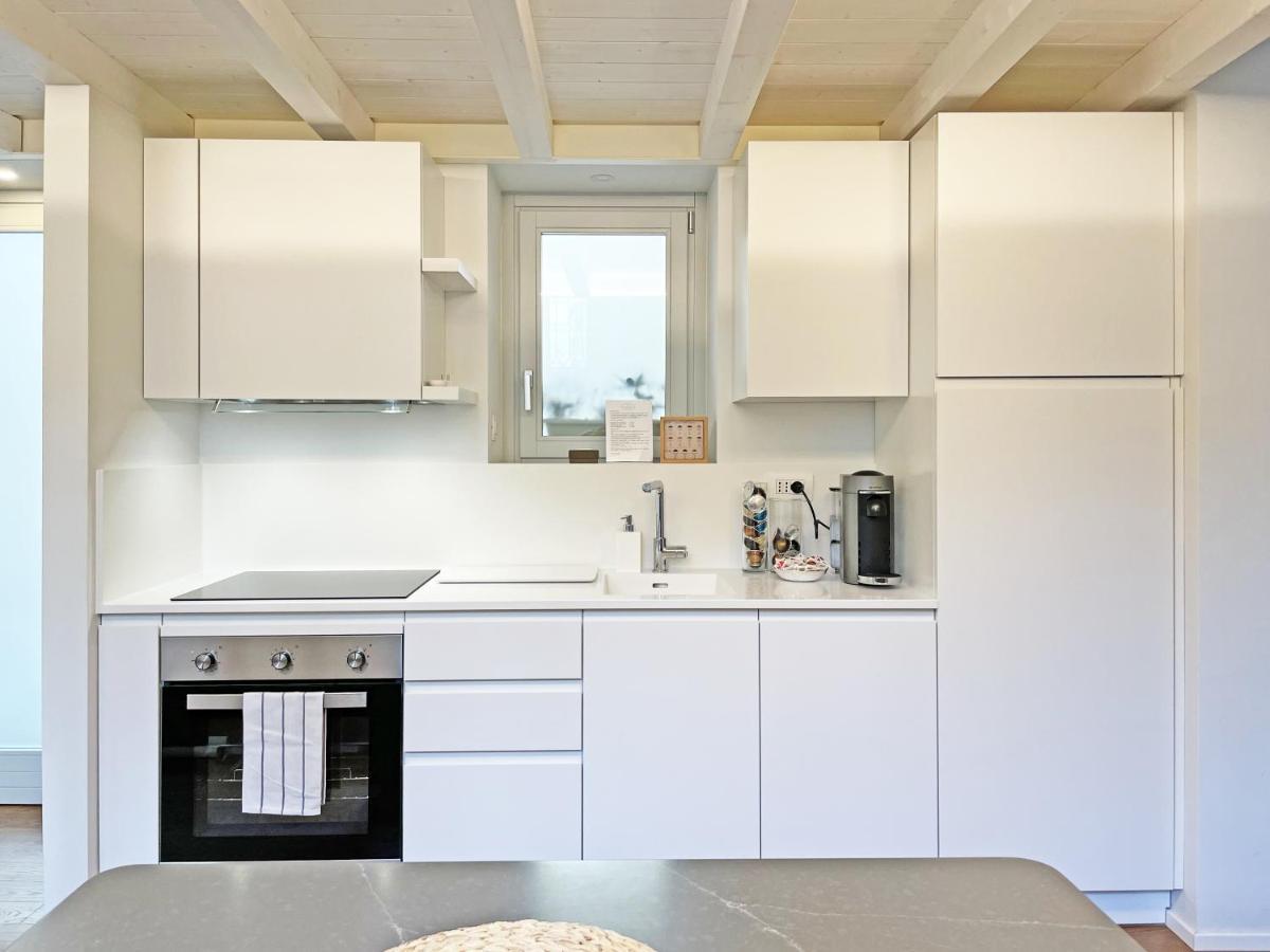 "La Portineria" Charming Apartment Old Town Como Lake Ngoại thất bức ảnh